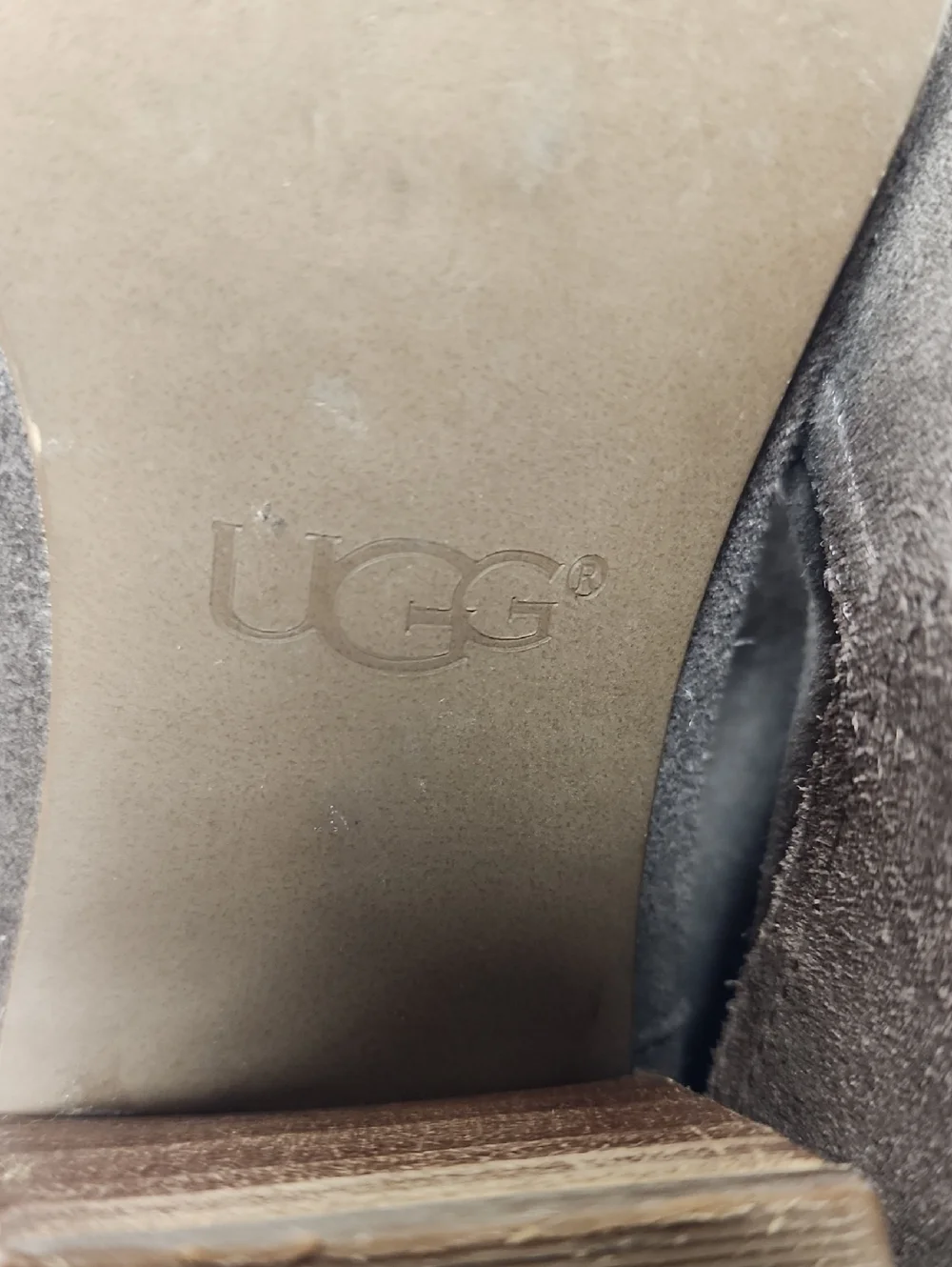 UGG Chocolate Brown Western Style Suede Ankle Booties with Stacked Heel Size 8